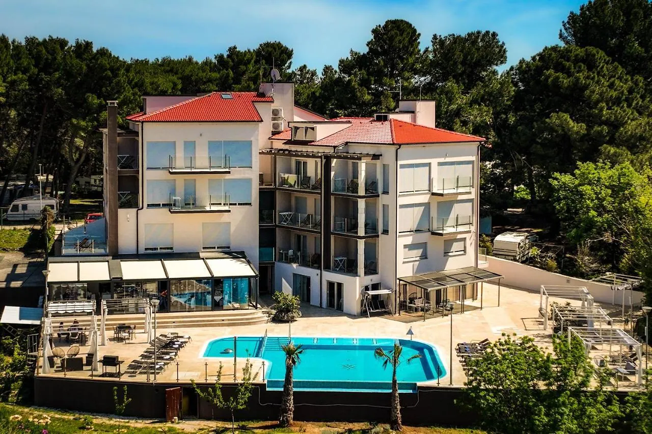 Premantura Resort - Hotel & Restaurant