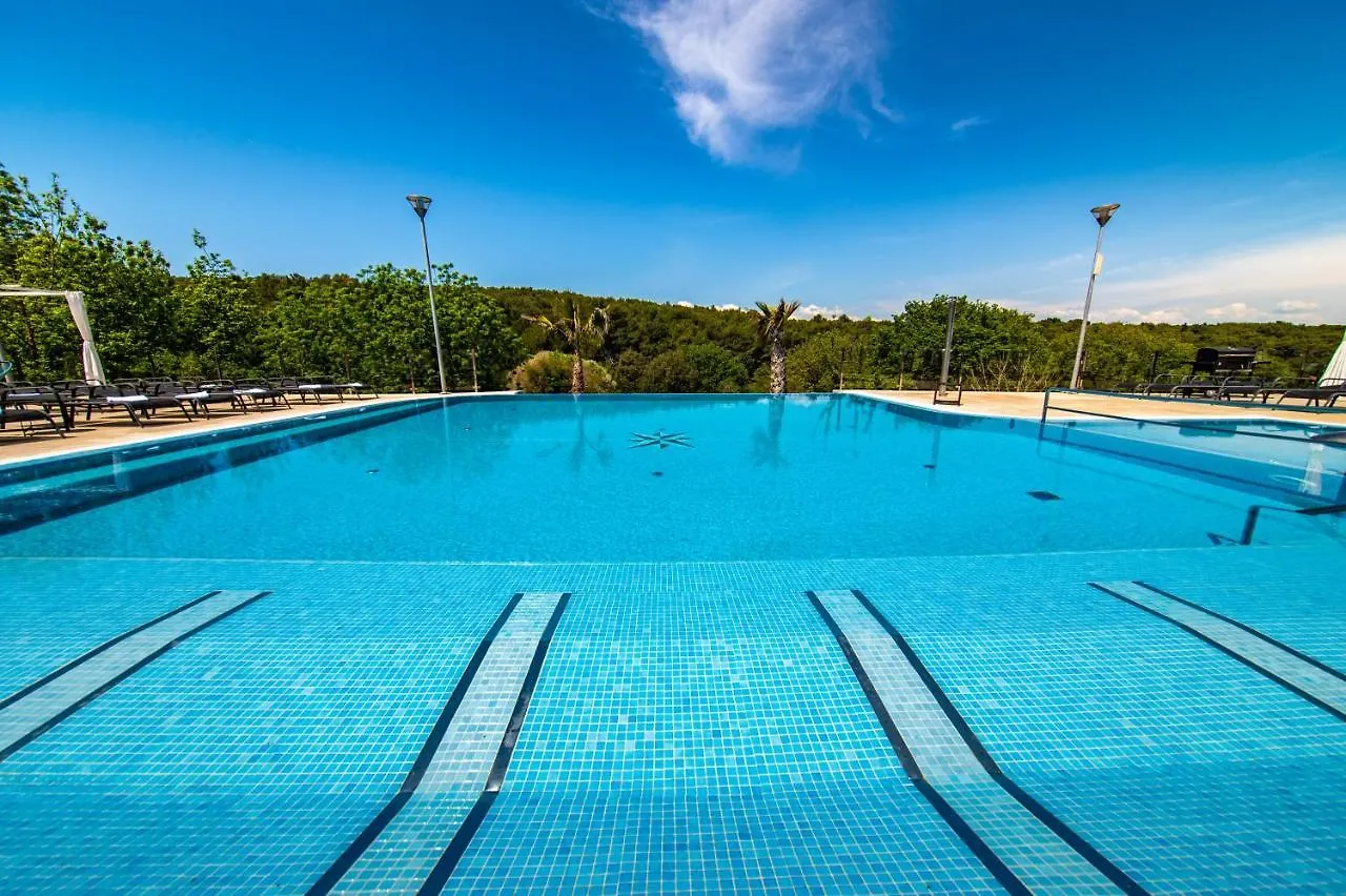 Premantura Resort - Hotel & Restaurant