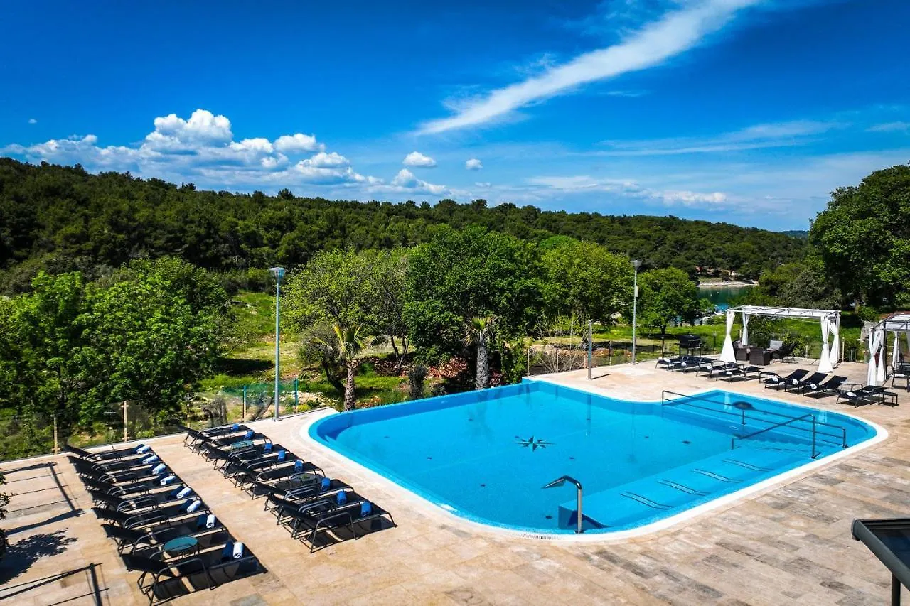Premantura Resort - Hotel & Restaurant